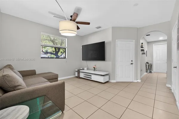$659,000 | 9807 Northwest 88th Terrace, Doral, FL 33178