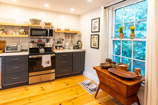 $785,000 | 37 South Street, Woodstock, VT 05091