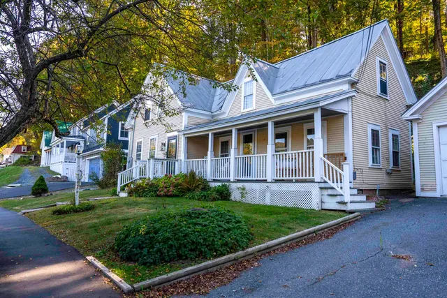$785,000 | 37 South Street, Woodstock, VT 05091