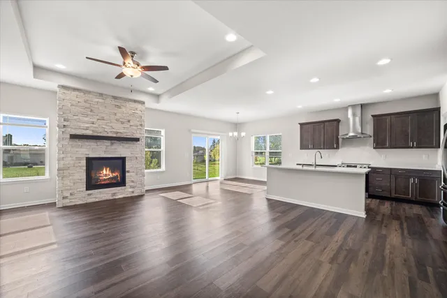 $649,900 | 7911 West Oakwood Way, Franklin, WI 53132