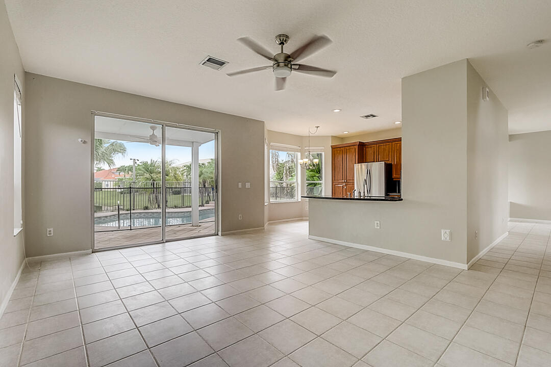 12682 Maypan Drive Boca Raton, FL 33428 - Photo 23 of 35 photo_23