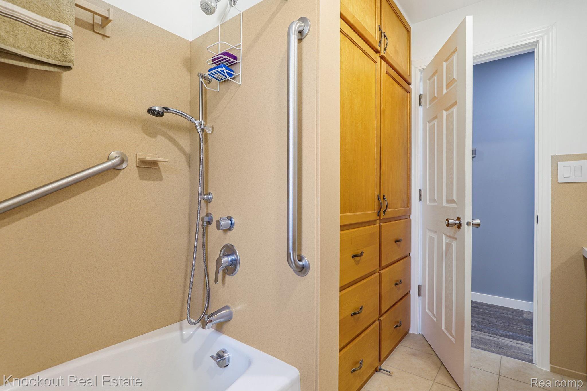 6029 Waterman Road Vassar, MI 48768 - Photo 22 of 68 26-web-or-mls-6029 Waterman Rd Vassar -26.jpg