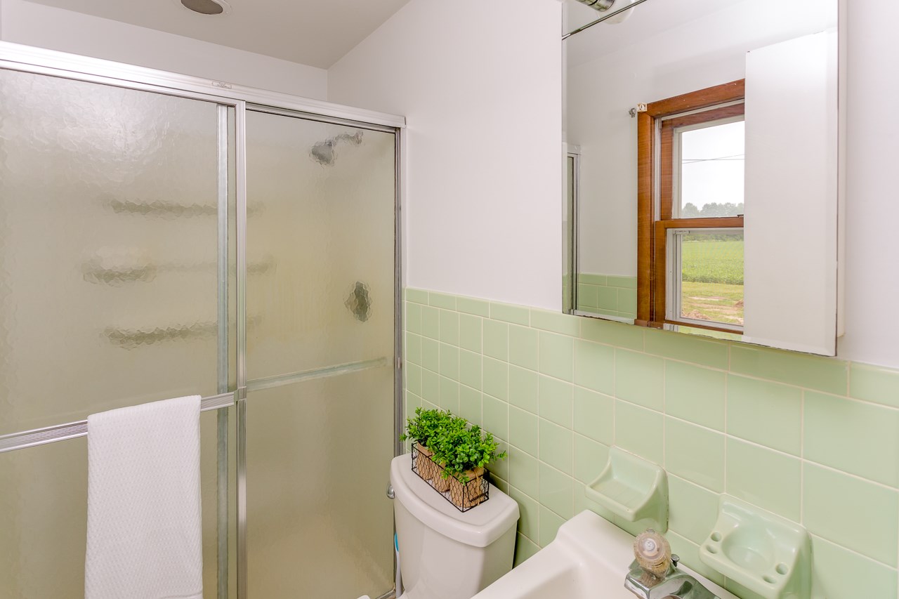 11617 Trentman Road Fort Wayne, IN 46816 - Photo 9 of 31