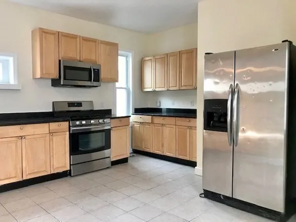 $3,800 | 22 Marcella Street, Unit 2, Boston, MA 02119