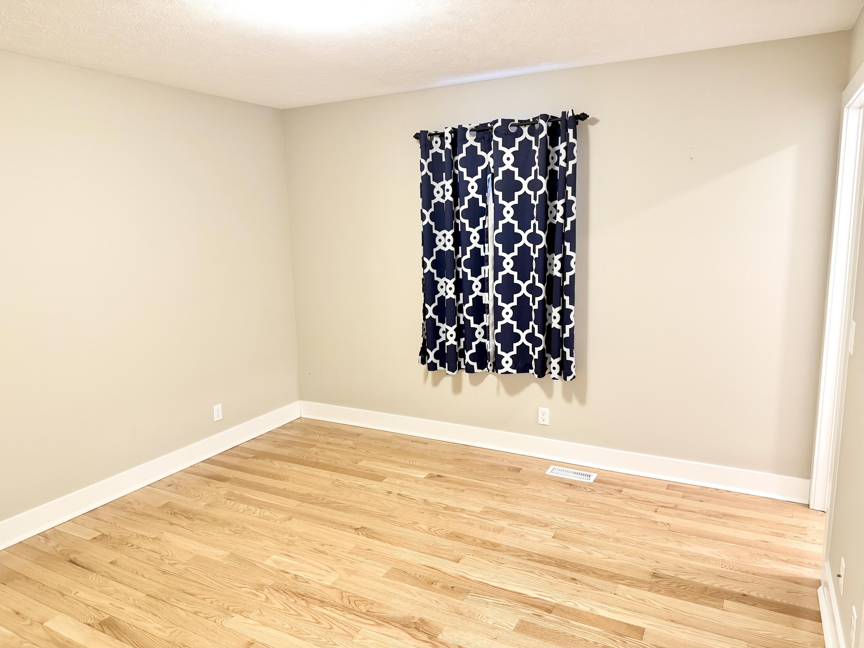 2590 Eagle Ridge Muskegon, MI 49444 - Photo 11 of 31 IMG_3669