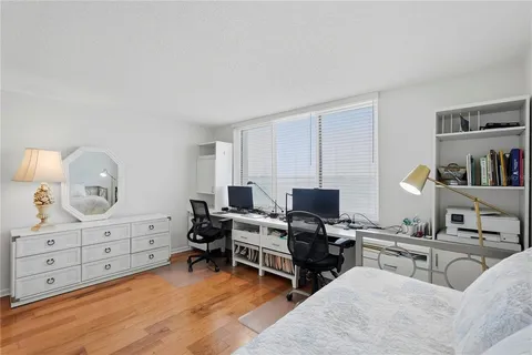 $515,000 | 5729 La Puerta Del Sol Boulevard South, Unit 181, St. Petersburg, FL 33715