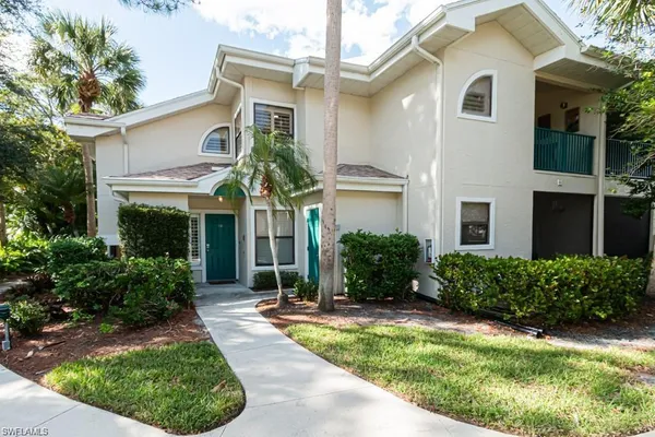 $5,400 | 55 Emerald Woods Drive, Unit C8, Naples, FL 34108