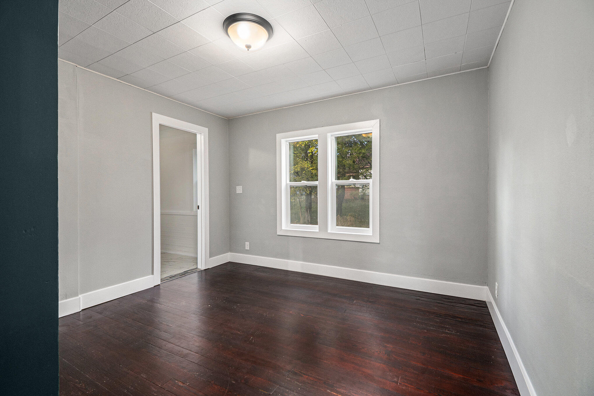 558 Cyrus Street Ionia, MI 48846 - Photo 12 of 19 009_file_880