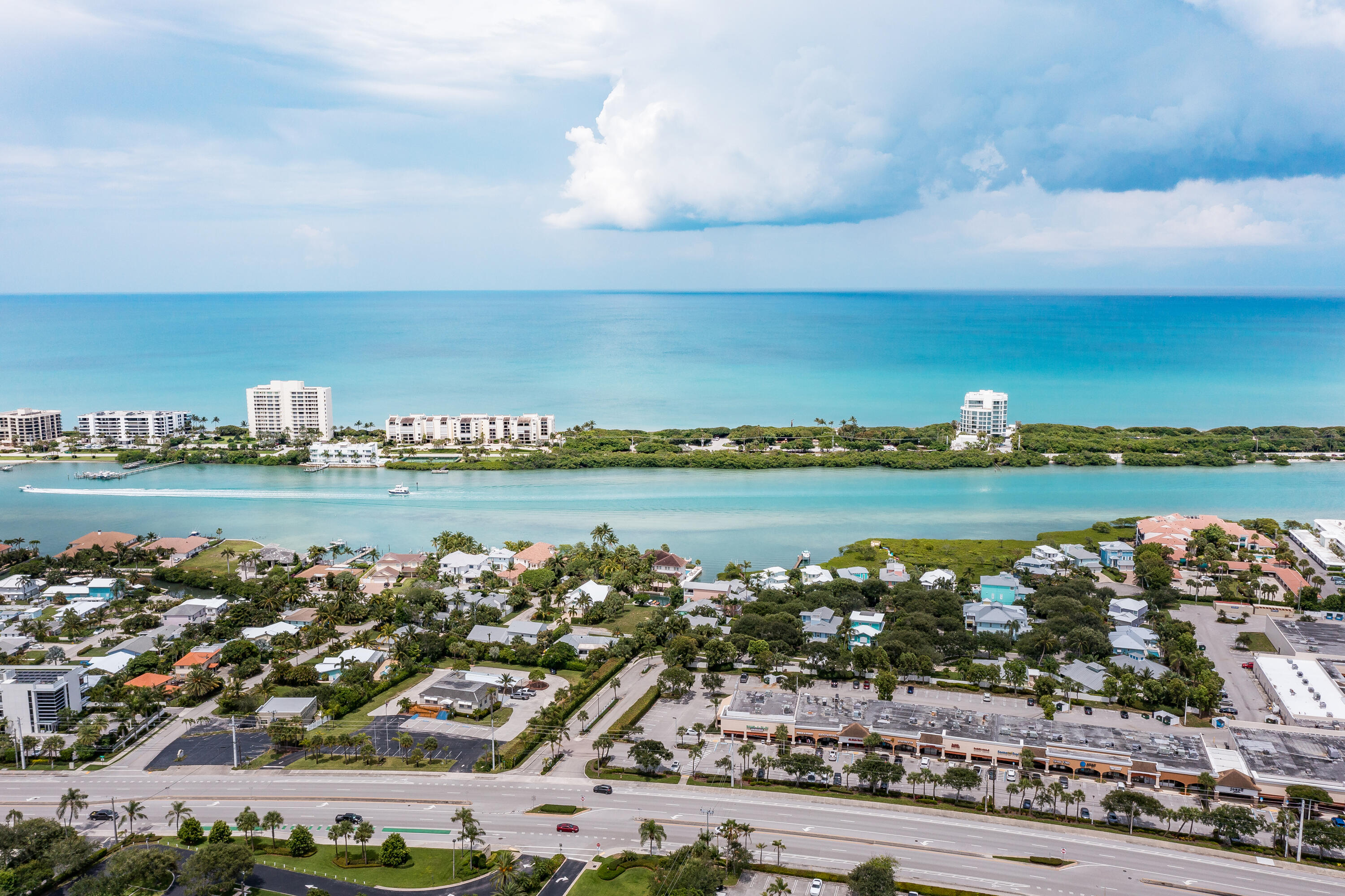67 Live Oak Circle Tequesta, FL 33469 - Photo 28 of 50 Tall Oaks cir-24