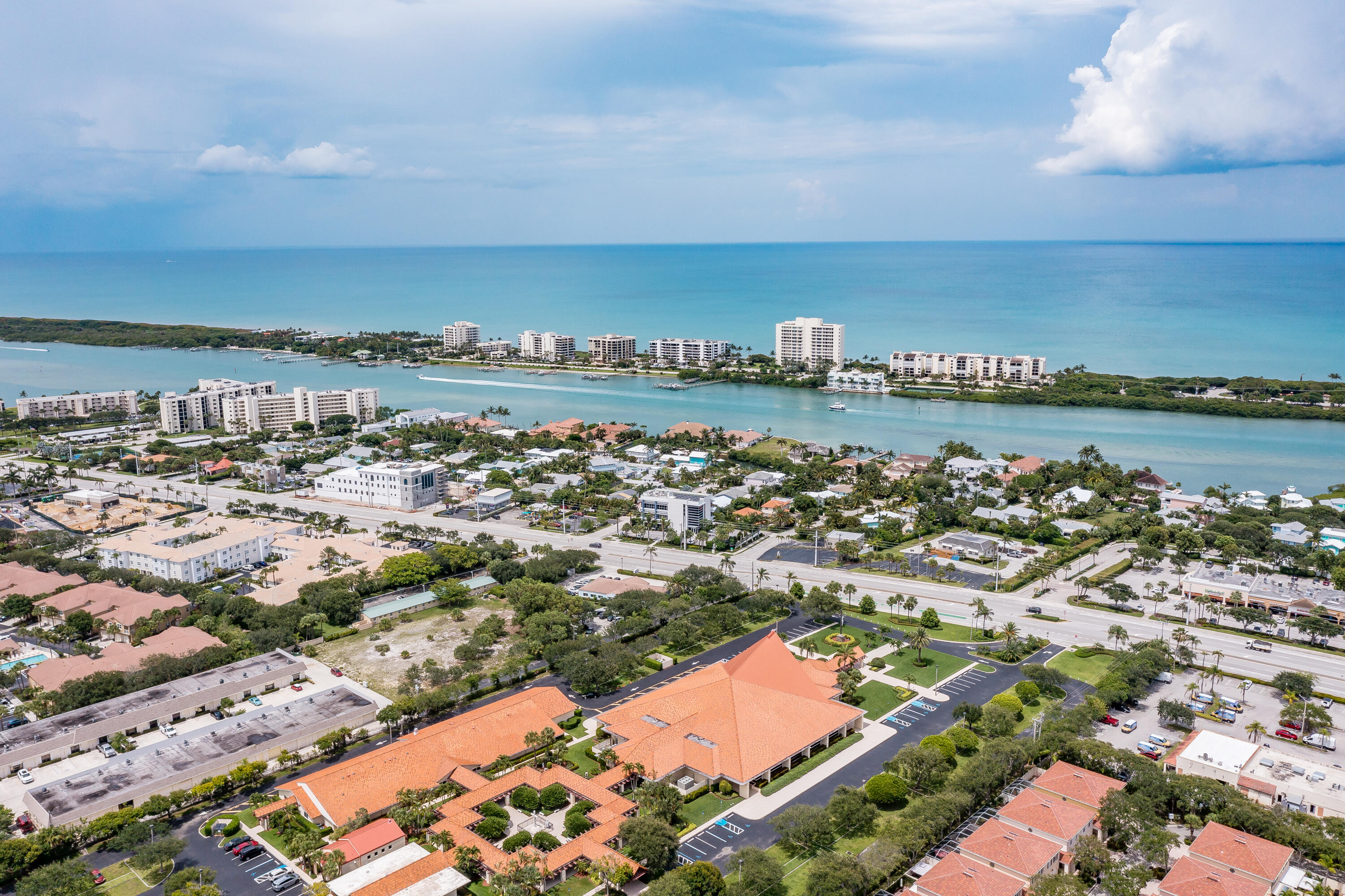 67 Live Oak Circle Tequesta, FL 33469 - Photo 29 of 50 Oaks cir-25