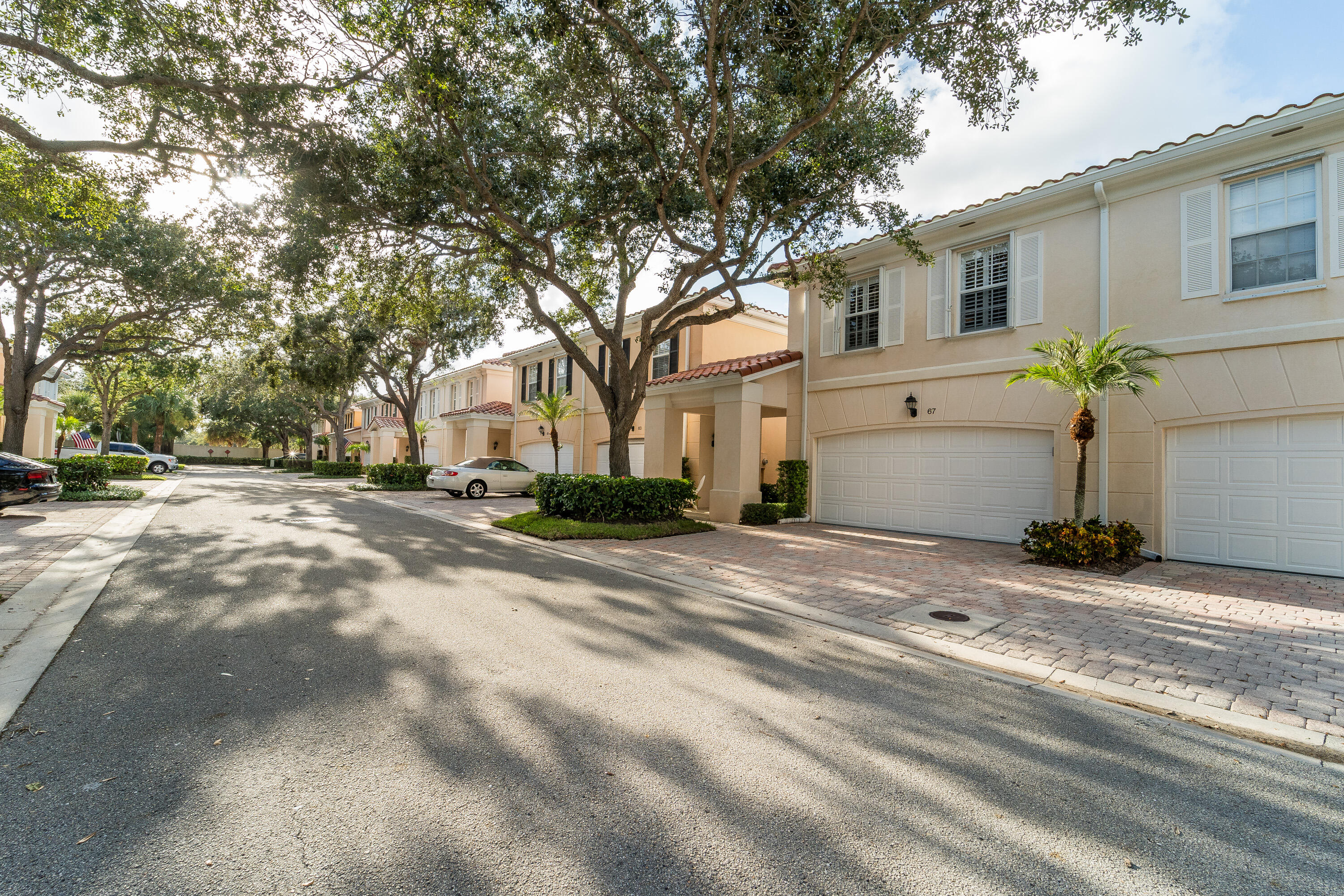 67 Live Oak Circle Tequesta, FL 33469 - Photo 38 of 50 67 Live oaks cir -10