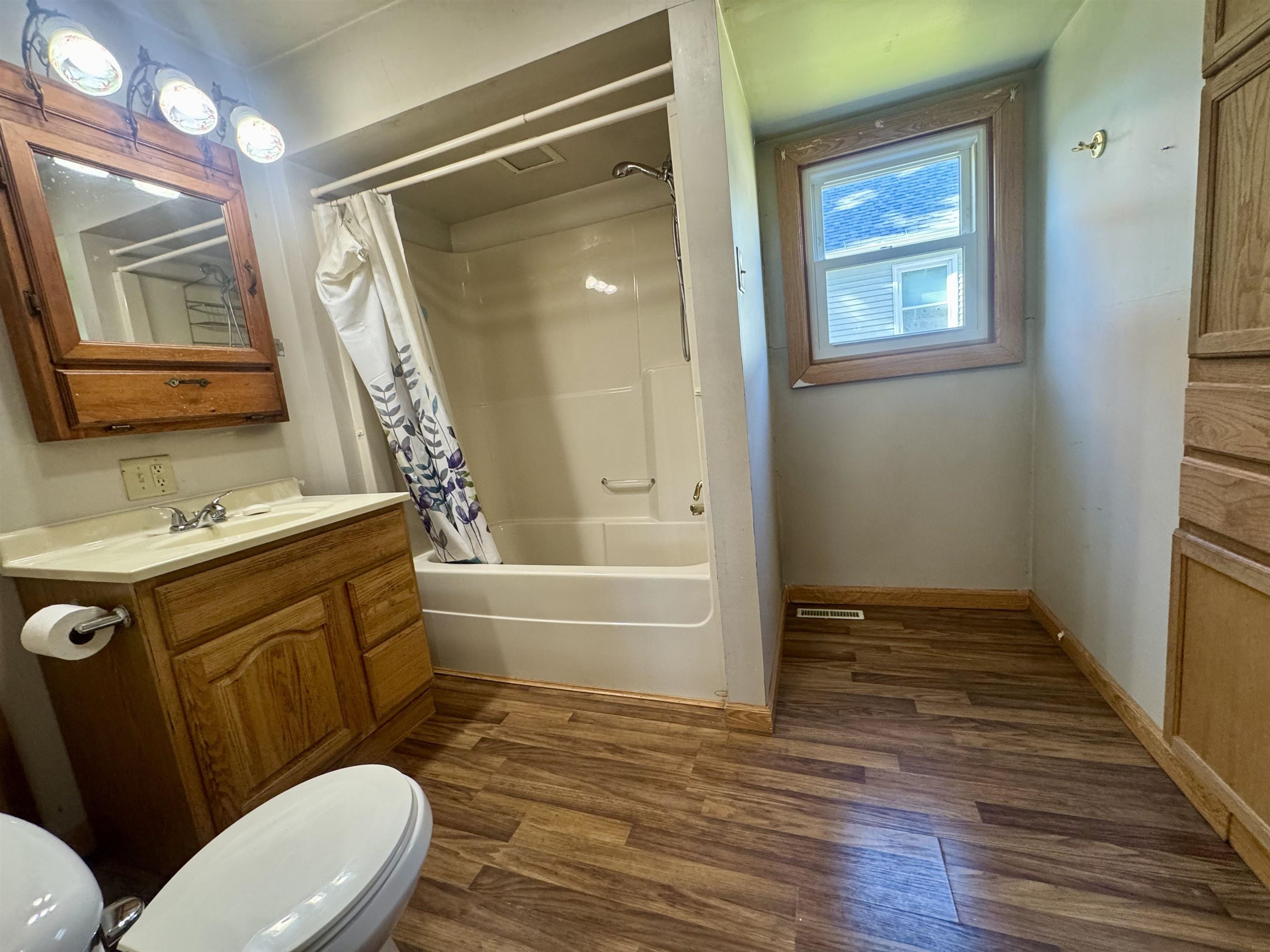 521 Clinton Street Green Bay, WI 54303 - Photo 17 of 26