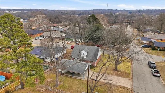 $220,000 | 231 Ross Avenue, Denison, TX 75020