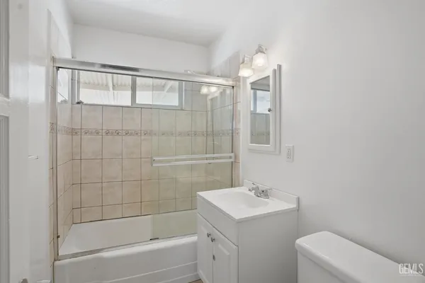 $249,500 | Undisclosed Address, Bakersfield, CA 93306