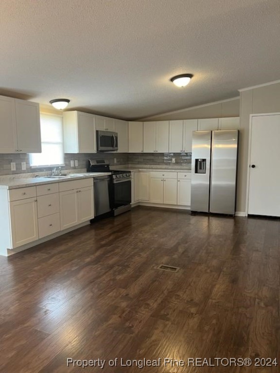 103 Paula Road New Bern, NC 28562 - Photo 5 of 15 Gallery Image 5