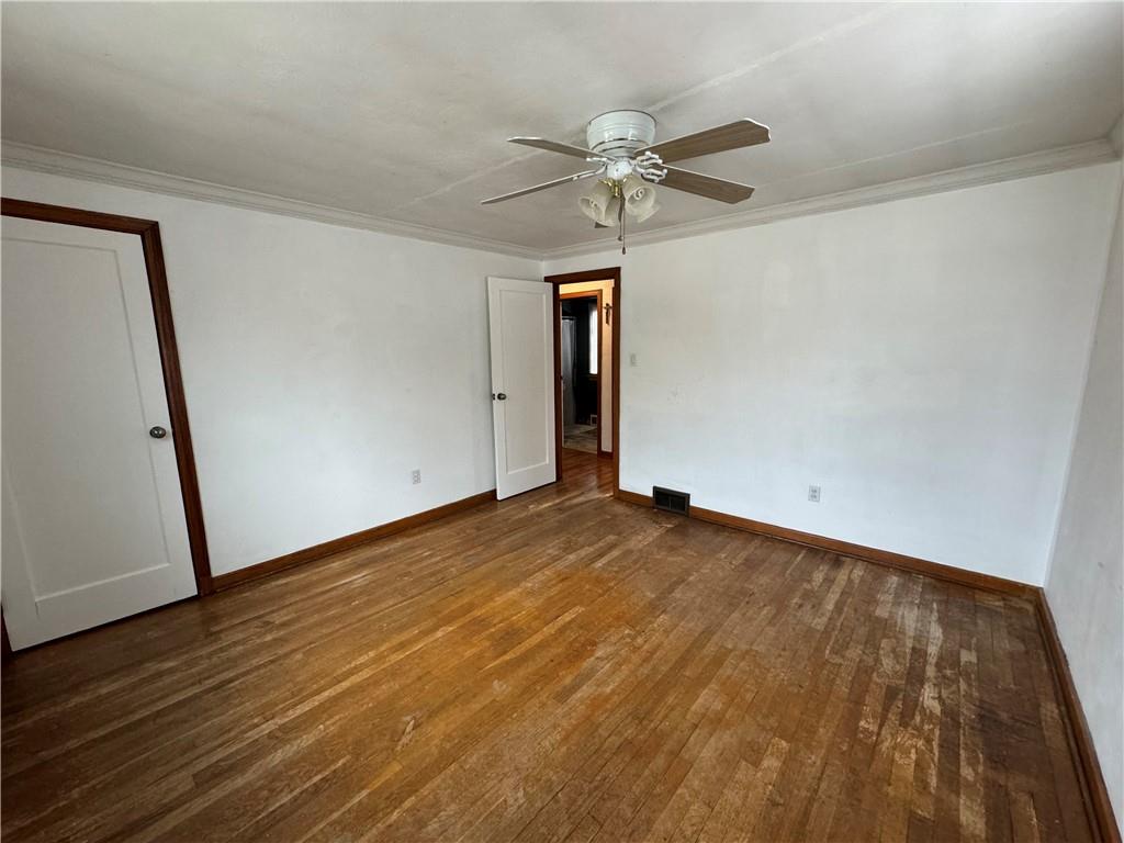 3034 Willett Road Pittsburgh, PA 15227 - Photo 17 of 29 2nd Bedroom