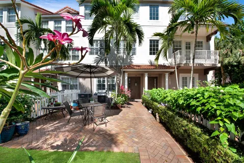 $499,900 | 126 Ocean Cay Way, Hypoluxo, FL 33462