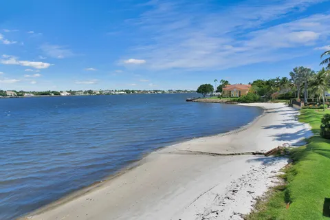 $499,900 | 126 Ocean Cay Way, Unit 27, Hypoluxo, FL 33462