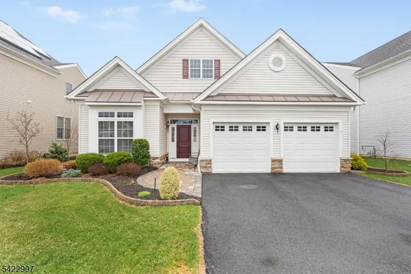 $850,000 | 56 Drake Way, Flanders, NJ 07836
