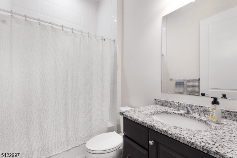 56 Drake Way Flanders, NJ 07836 - Photo 22 of 28