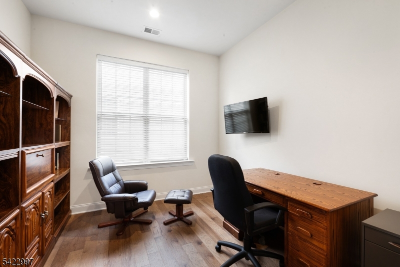 56 Drake Way Flanders, NJ 07836 - Photo 23 of 28