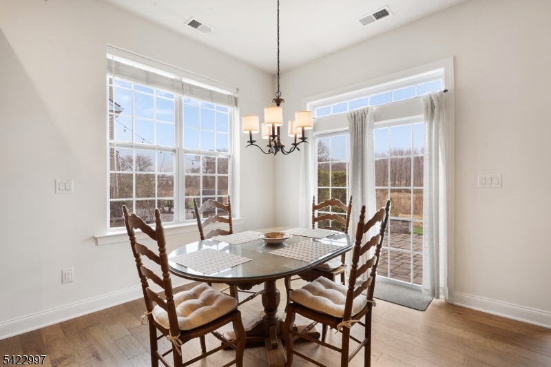 56 Drake Way Flanders, NJ 07836 - Photo 9 of 28