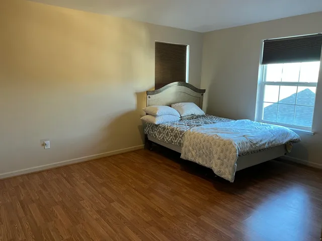 $2,150 | 1402 Riversedge Drive, Unit 54, Saline, MI 48176