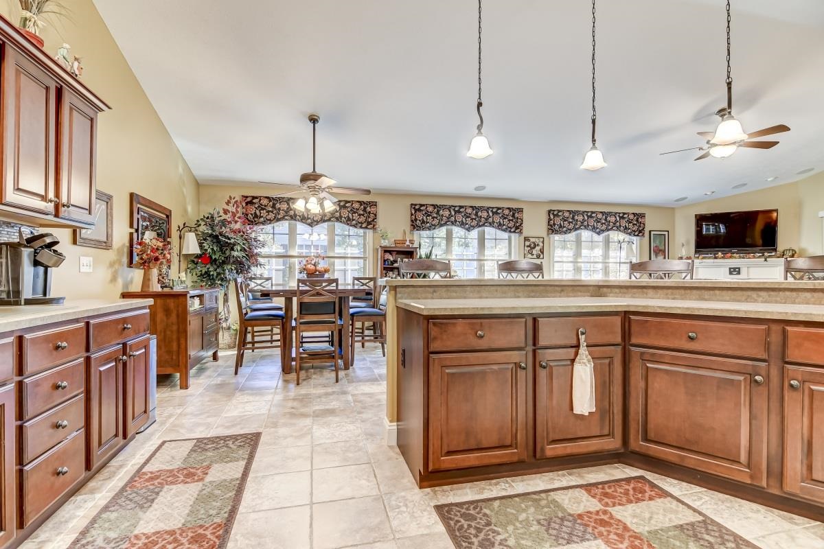 456 Elle Court Springfield, IL 62711 - Photo 6 of 36