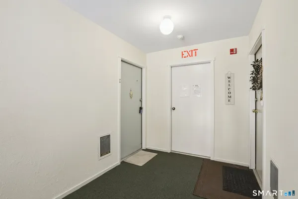 $229,000 | 558 Heritage Village, Unit C, Southbury, CT 06488