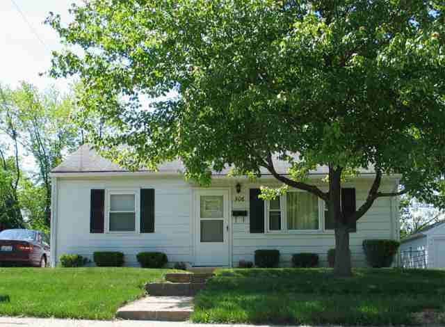 906 West Ridgemont Road Peoria, IL 61614 - Photo 2 of 3 Gallery Image 2