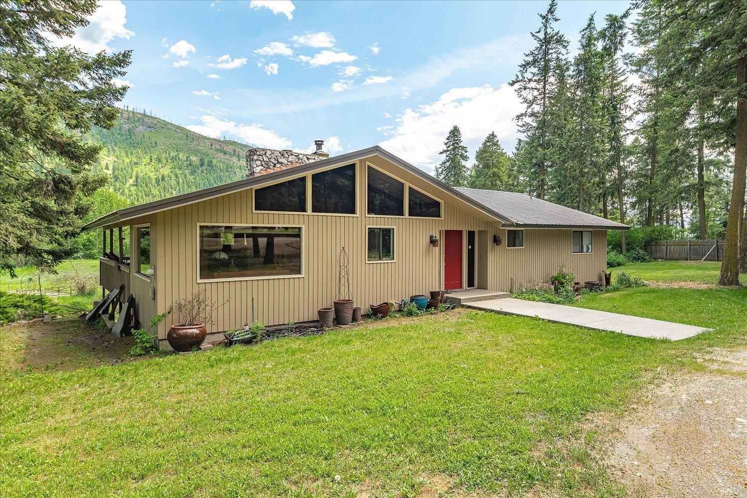 512 Williams Lake Road Colville, WA 99114 - Photo 4 of 49