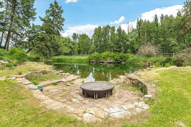 $925,000 | 512 Williams Lake Road, Colville, WA 99114