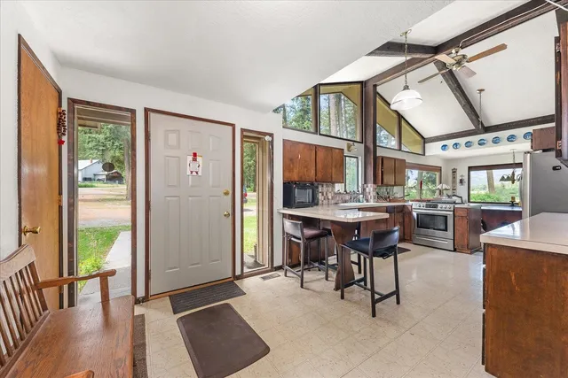 $925,000 | 512 Williams Lake Road, Colville, WA 99114