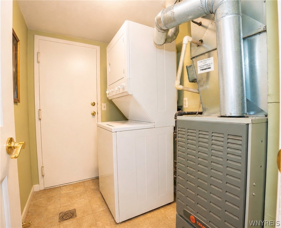 2 Hickory Hill Road, Unit B Amherst, NY 14221 - Photo 12 of 18