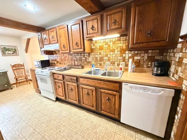 $450,000 | 9 Rogers Street, Walpole, NH 03608