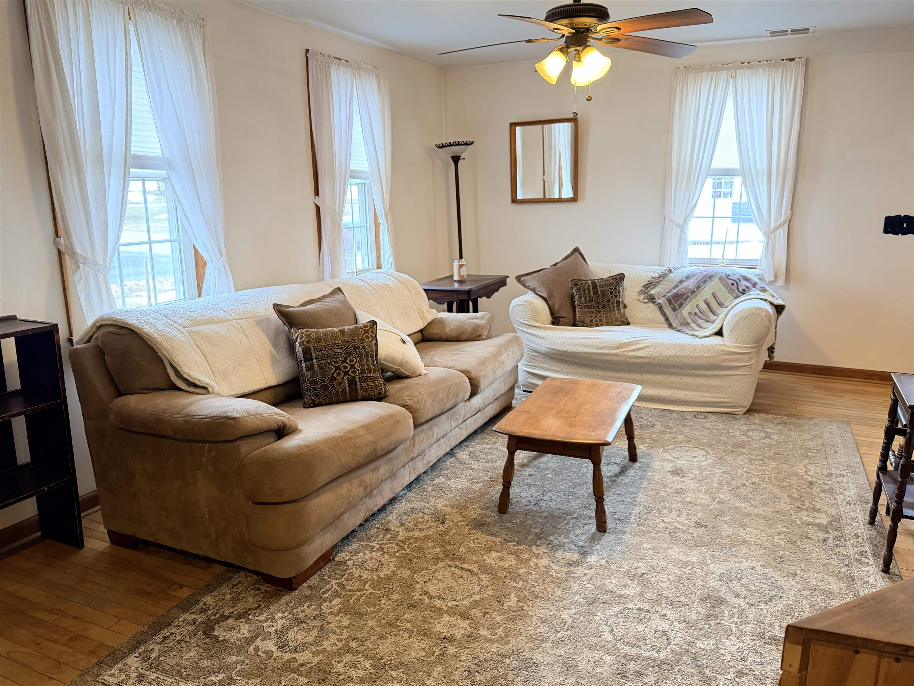 9 Rogers Street Walpole, NH 03608 - Photo 4 of 41