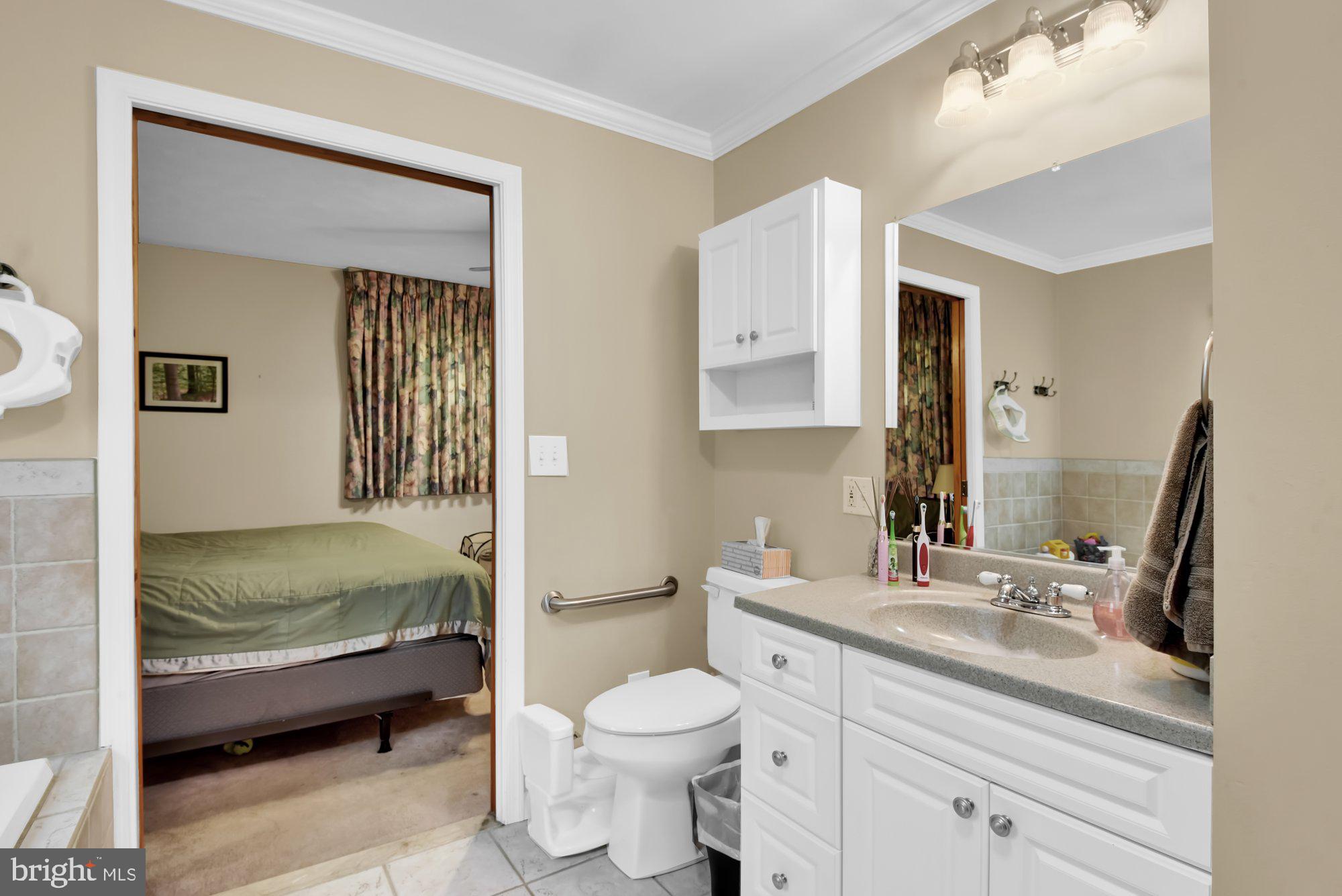 707 George Avenue Baltimore, MD 21221 - Photo 14 of 27 Gallery Image 14