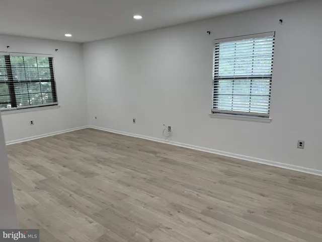 $2,300 | 438 B Willow Turn, Mount Laurel, NJ 08054