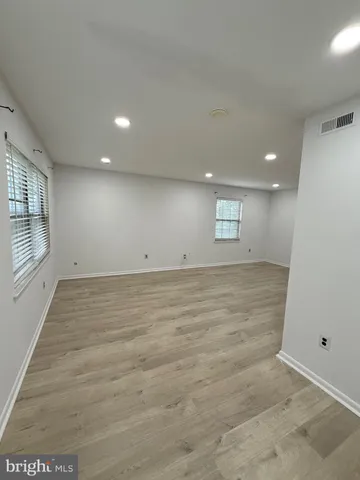 $2,300 | 438 B Willow Turn, Mount Laurel, NJ 08054