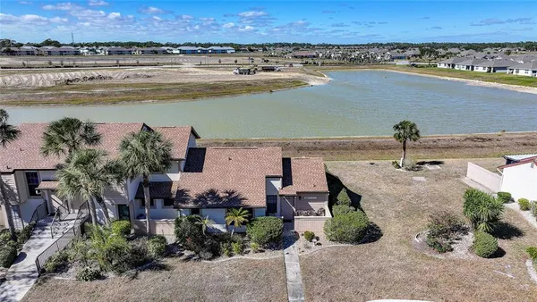 $195,000 | 5701 Mashie Circle, Unit 1, North Port, FL 34287