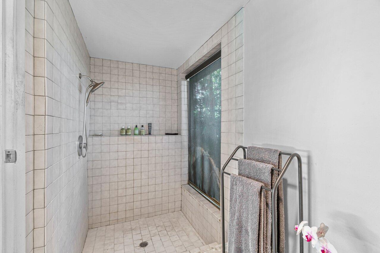 3288 Northwest 27th Avenue Boca Raton, FL 33434 - Photo 24 of 32 Main Bathroom Shower