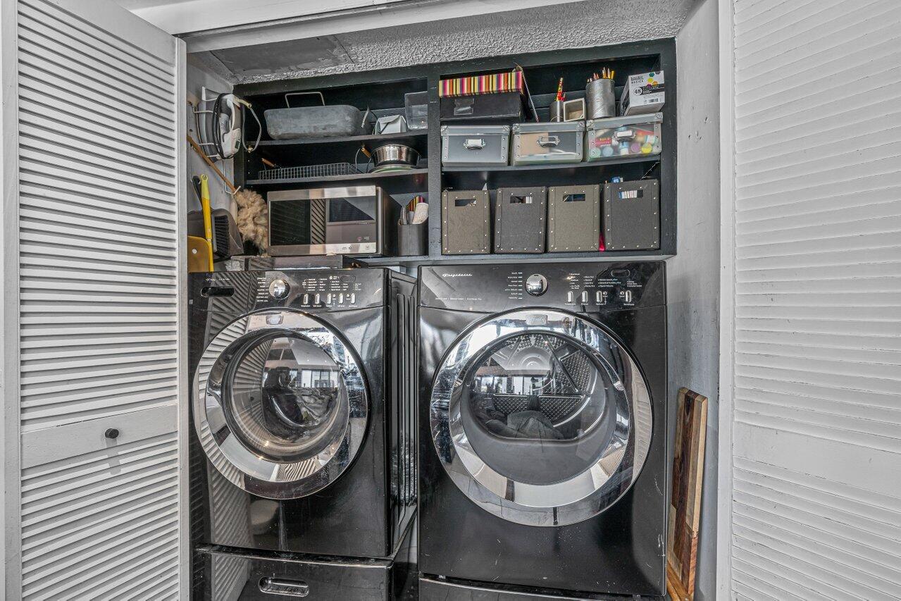 3288 Northwest 27th Avenue Boca Raton, FL 33434 - Photo 26 of 32 Washer/Dryer Closet