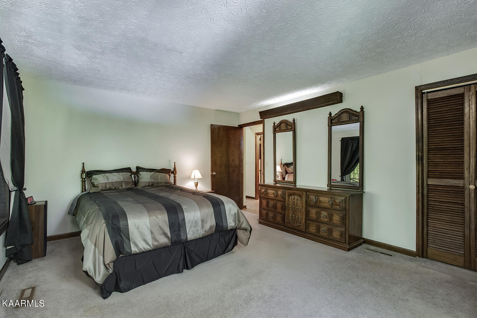 237 Grant Farm Road Kingston, TN 37763 - Photo 23 of 35 23_GrantFarmRoad_237_MasterBedroom02