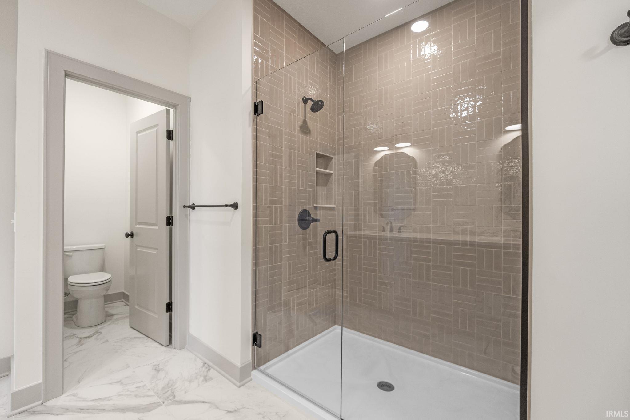 651 Grantham Passage Fort Wayne, IN 46845 - Photo 23 of 36