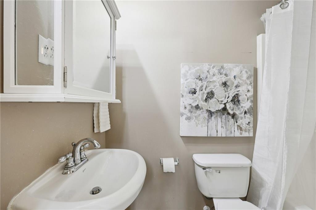 3210 The Commons Drive Cumming, GA 30041 - Photo 24 of 33