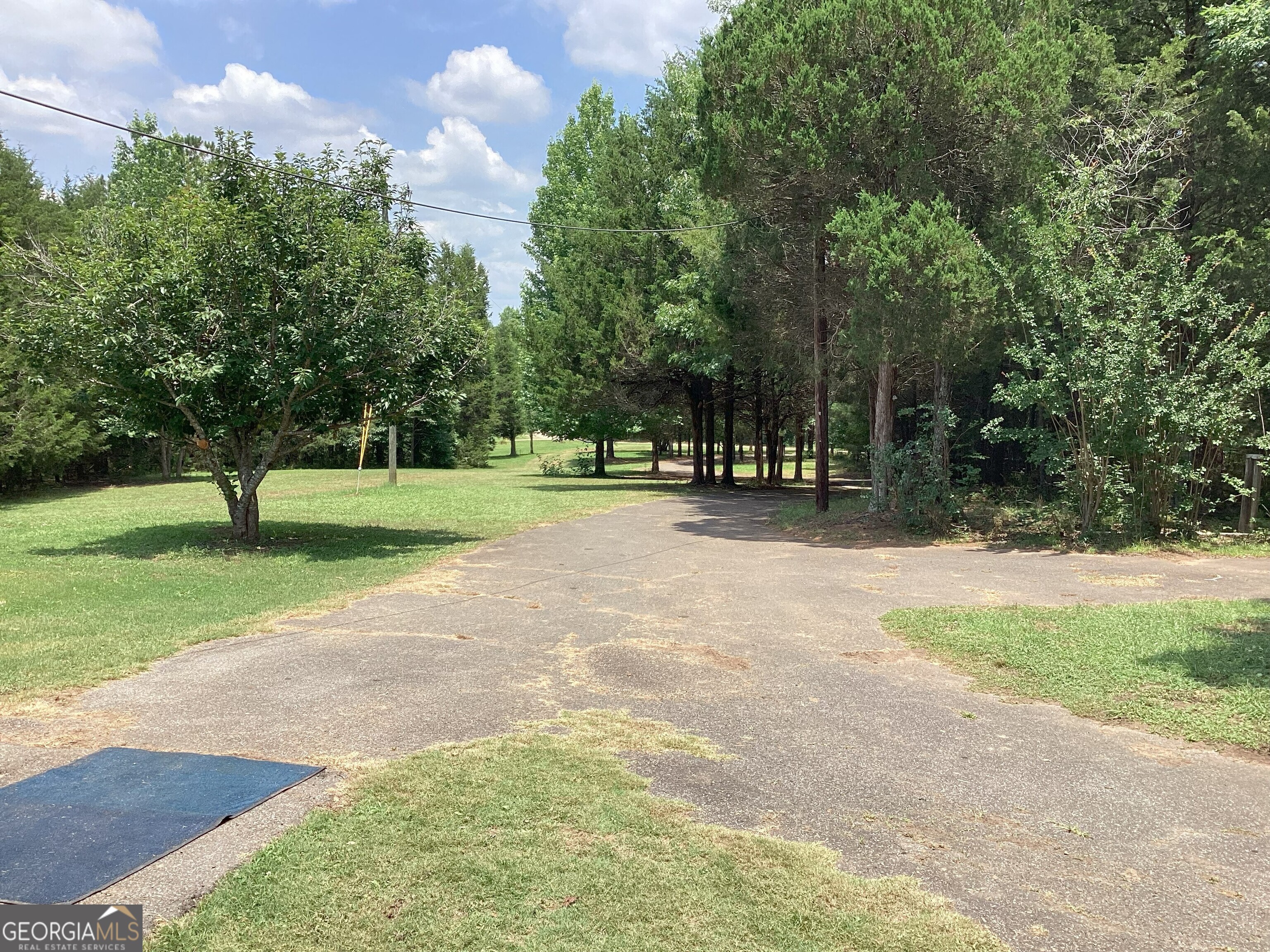 220 Ennis Road Barnesville, GA 30204 - Photo 15 of 20