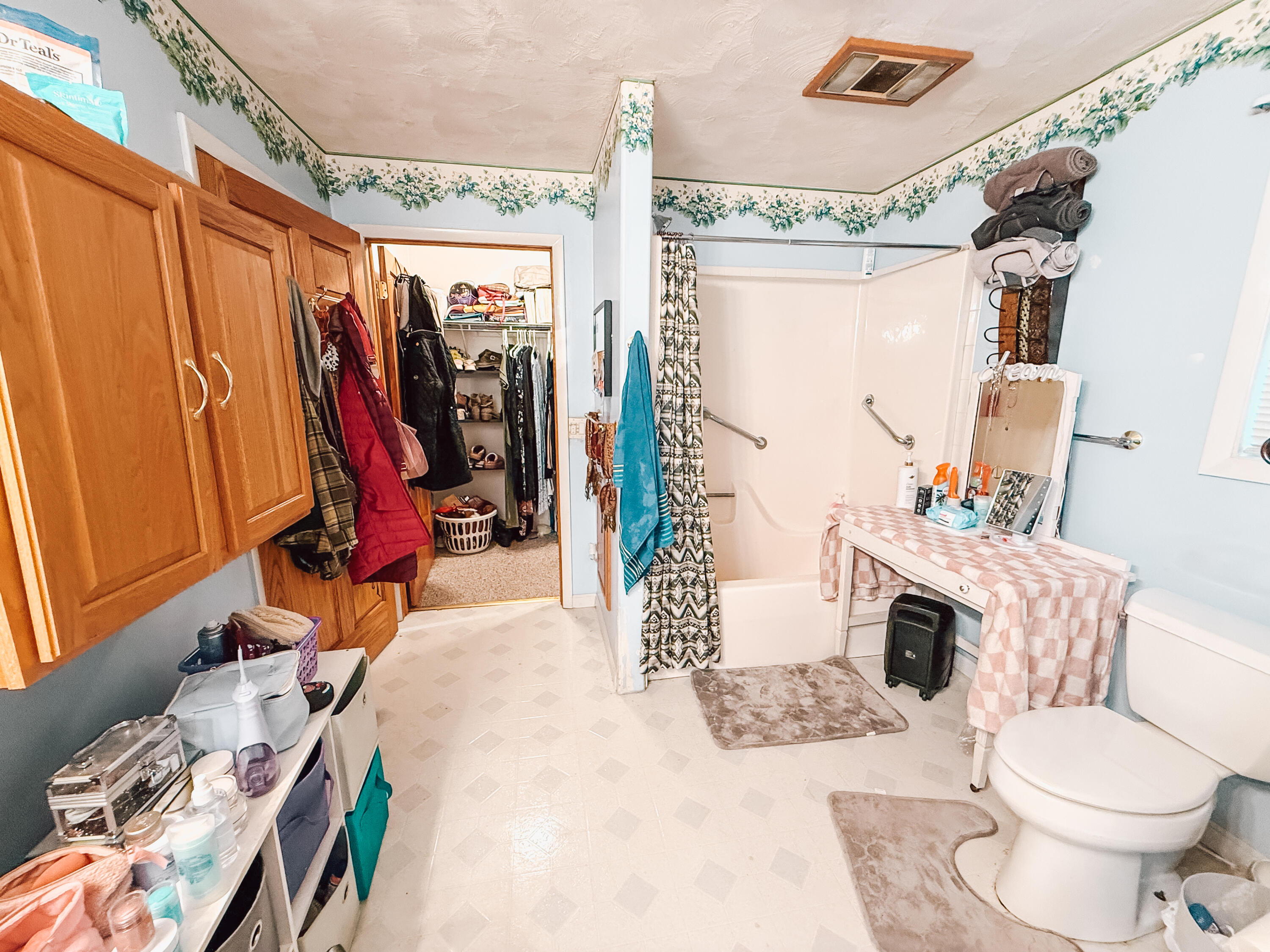 744 Quarterline Road Muskegon, MI 49442 - Photo 19 of 24 IMG_5019