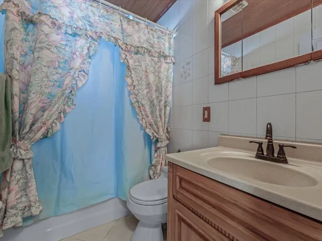 $1,250,000 | 82-44 263rd Street | Floral Park