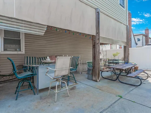 $1,250,000 | 82-44 263rd Street | Floral Park