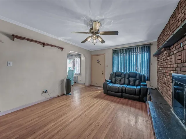 $1,250,000 | 82-44 263rd Street | Floral Park